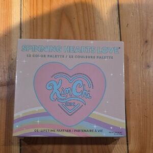 Spinning Hearts Love Eyeshadow Palette